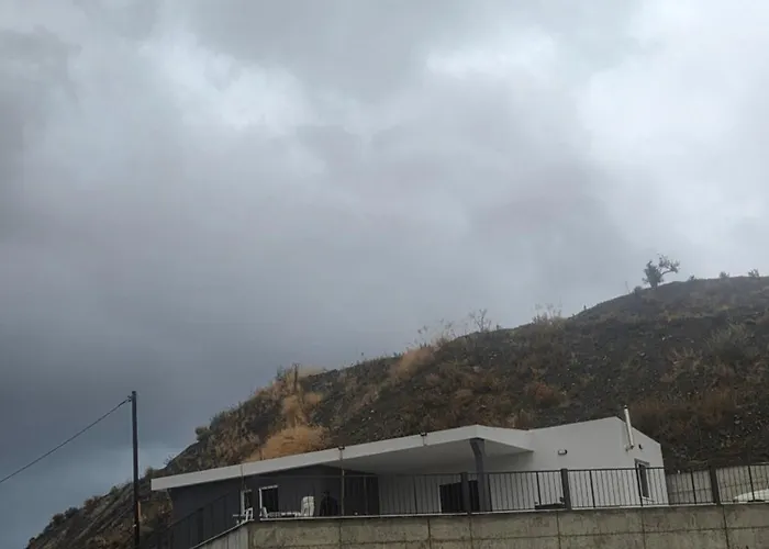 Selladi Mountain Escape *